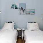 Levante Apartment *