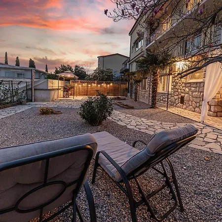 Apartment Levante
