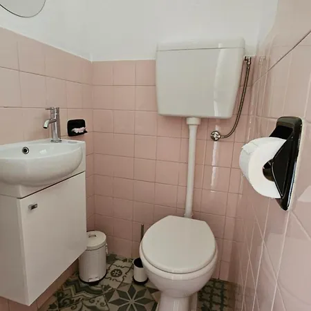 Levante Apartament *